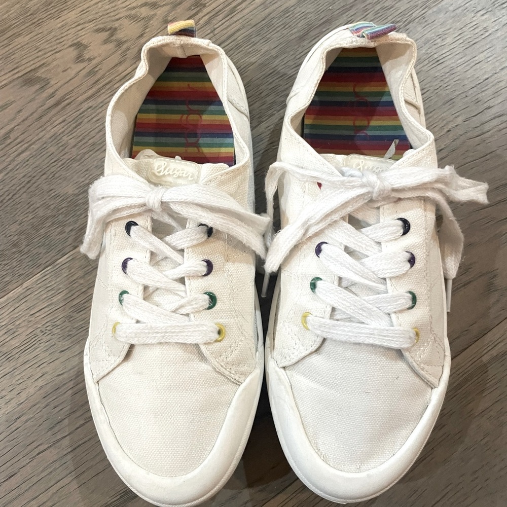 Sugar canvas tennis shoes with rainbow eyelets